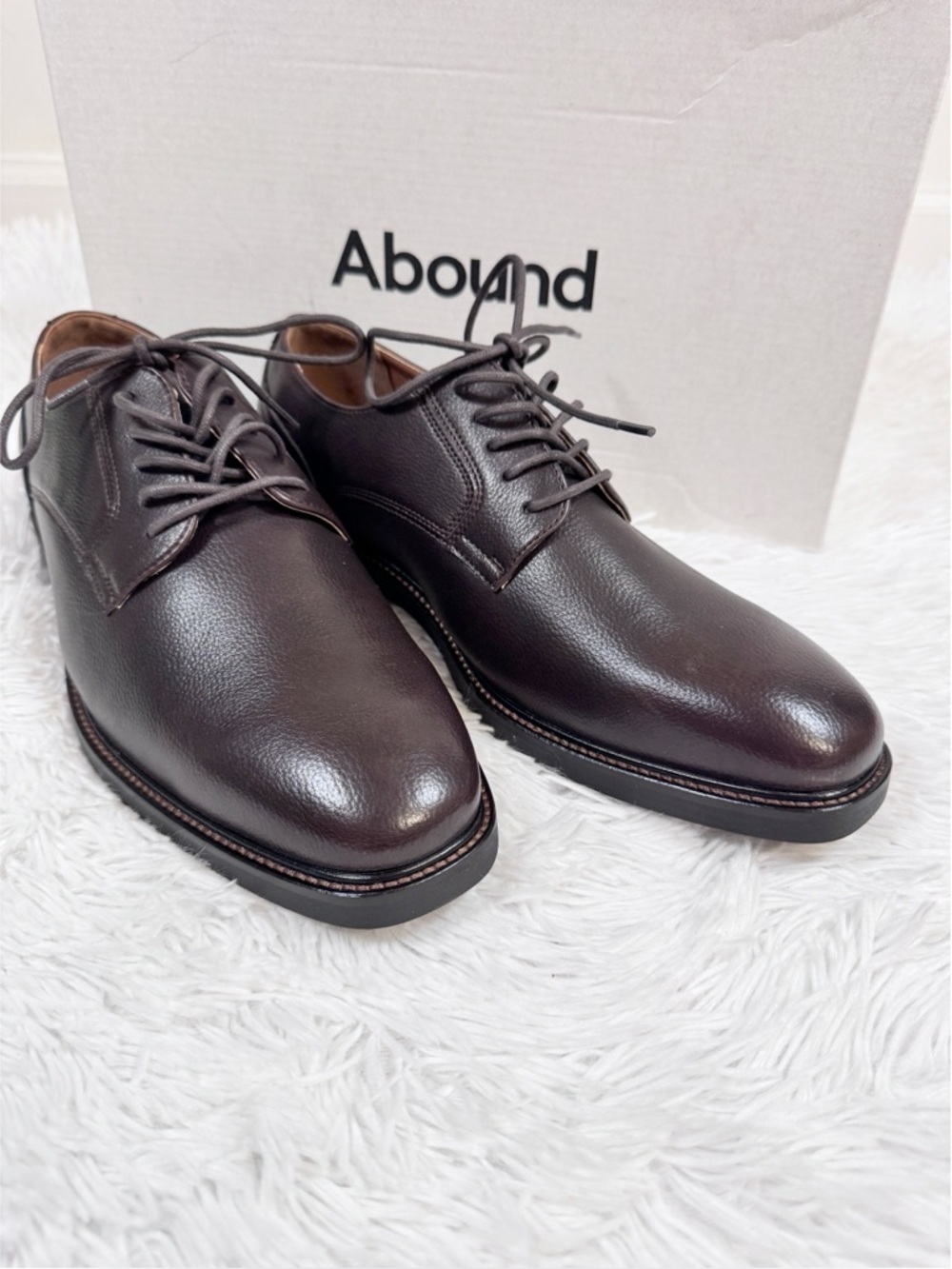 Abound Mens leather dress shoes lace up‎ in dark brown